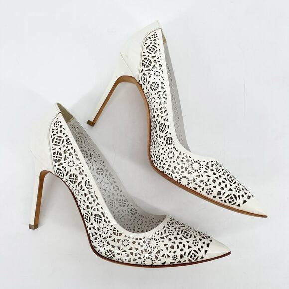 Manolo Blahnik White Leather Laser Cut Bb 105 Floral Pointed Toe Pump IT 38.5 - Picture 3 of 14